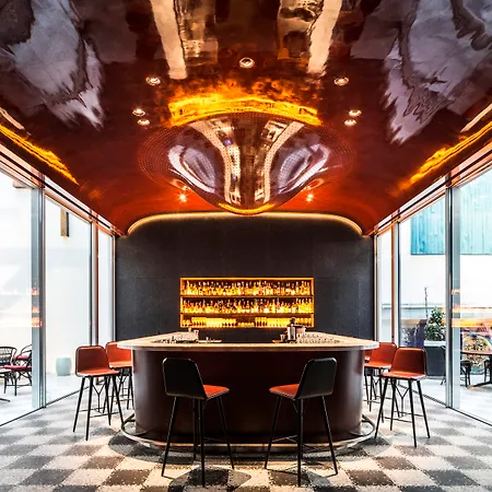 Hotel Les Bains