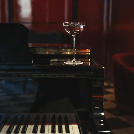 勒斯班斯巴黎酒店 酒店 5*