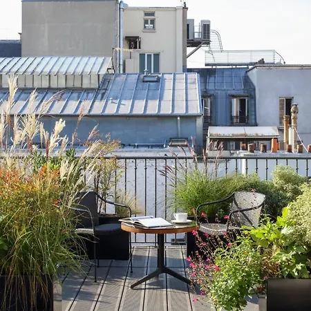 勒斯班斯巴黎酒店