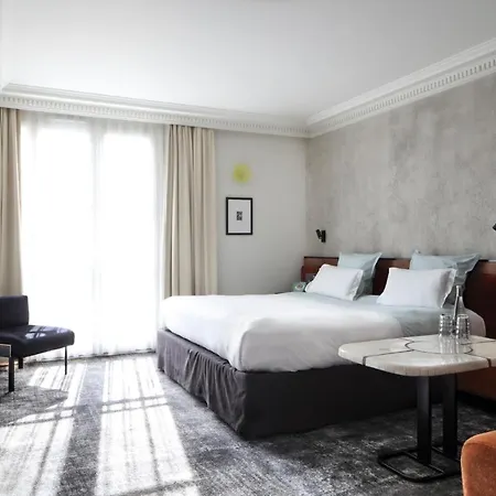 勒斯班斯巴黎酒店