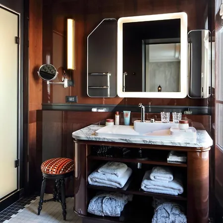 勒斯班斯巴黎酒店 巴黎