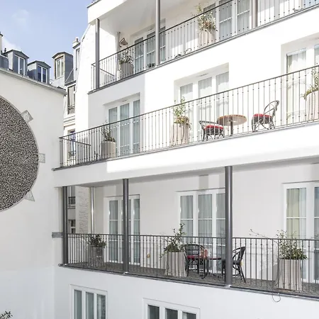 勒斯班斯巴黎酒店 酒店 5*