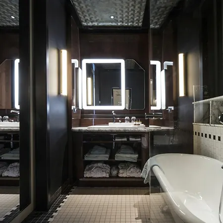 Hotel Les Bains Parigi