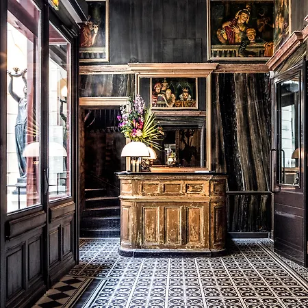Les Bains Paryż