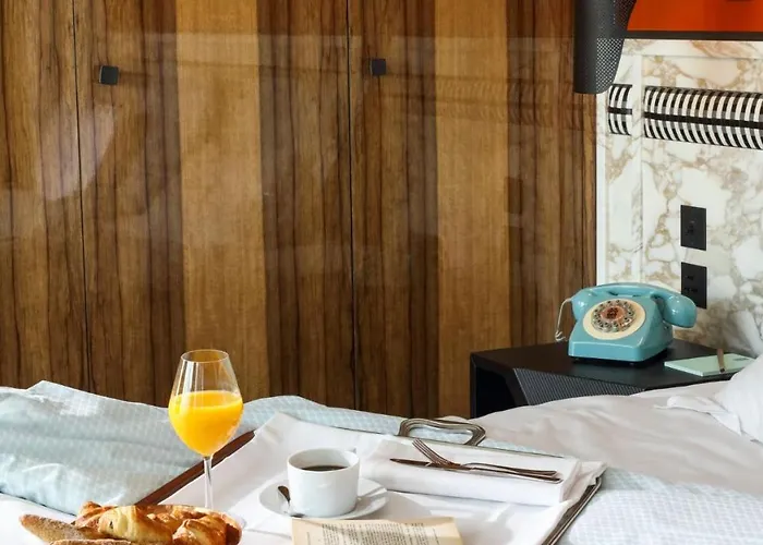 Отель Les Bains