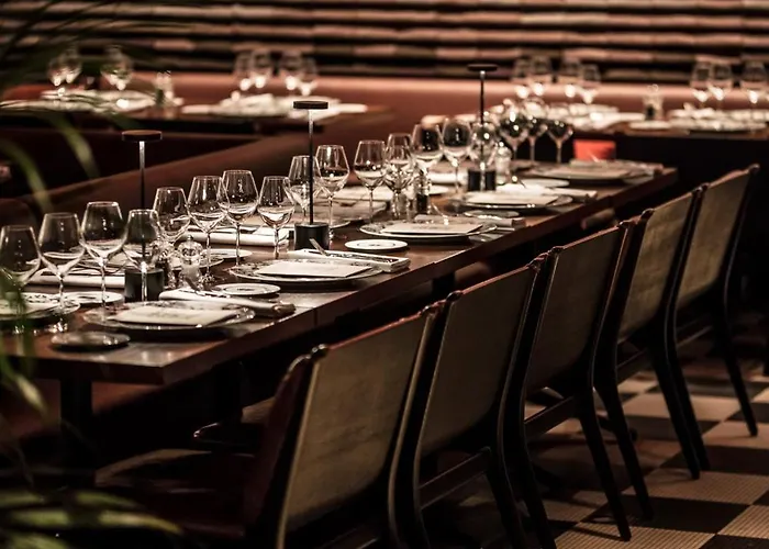 Les Bains Отель Париж